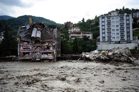 土耳其：洪水来袭