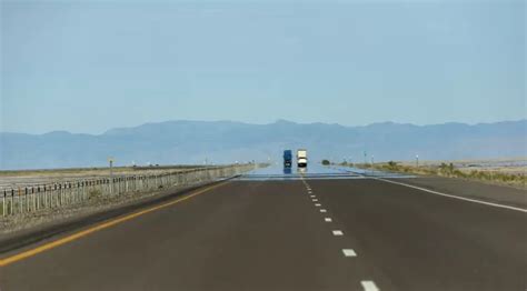 Mirages: The Science of Optical Illusions in Nature...!!! - Smart Locus