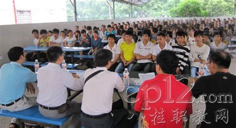 广西柳州化工技工学校毕业生成“香饽饽”_广西八桂职教网-有职教的地方就有我们!