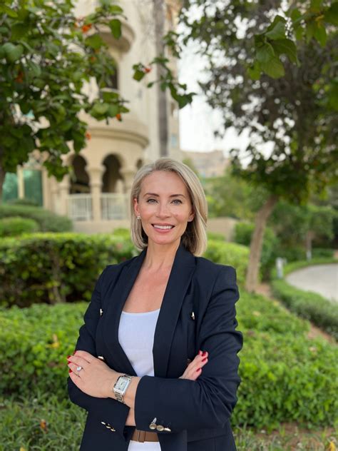 Dubai real estate market boom | Sandra Klarka posted on the topic ...