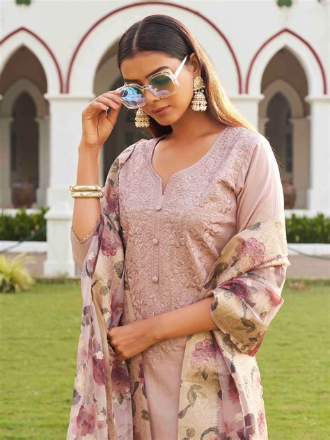 Mauve Ethnic Yoke Design RegularPure Cotton Kurta & Trousers With Dupa