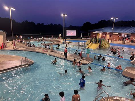Dive-In Movies: The Little Mermaid, Statesville Leisure Pool, 26 May ...