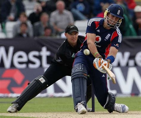 Cricket rules: Is scoring off the back of the bat permissible?