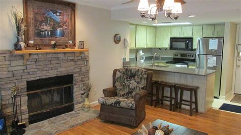 DEER RIDGE MOUNTAIN RESORT (Gatlinburg) - Apartment Reviews, Photos ...
