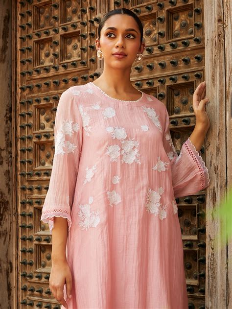 Fuchsia Embroidered Chanderi Kurta with Pants- Set of 2