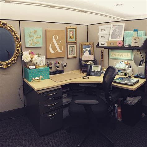 Decorate Cubicle At Work, Work Cubicle Decor, Work Desk Decor, Work ...