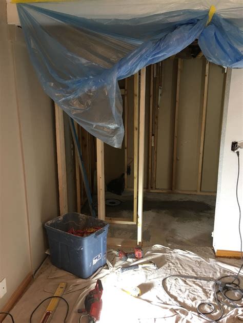 Basement Bath 的图像结果