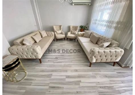 Teak Wooden Base Frame Chesterfield Sofa Manufacturer, Supplier from ...