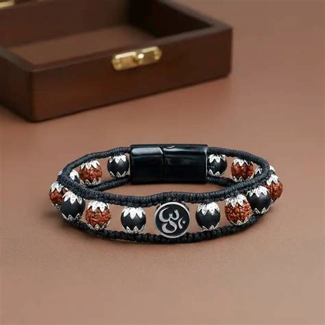 Karungali Rudraksha Wristband | Handcrafted Bracelet – JustWowFactory