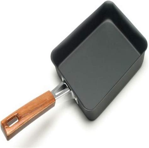 Amazon.com: Kotobuki Tamagoyaki Japanese Omelette Pan: Omelet Pans ...