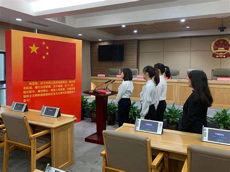 区审计局：新入职人员举行宪法宣誓仪式_重庆市璧山区人民政府
