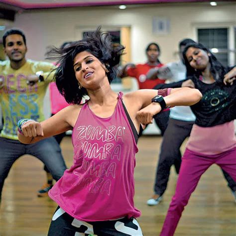 Zumba Dance Benefits: Work From Home-এ মেদ ঝরানোয় জাদুকরী 'জুম্বা ...