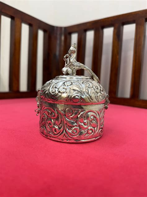Ornamental Box – Regalia Ornaments