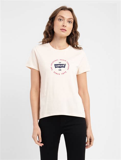 Women's Brand Logo Slim Fit T-shirt – Levis India Store