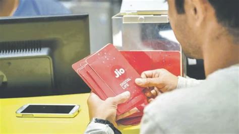 jio plan of rupees 2999 monthly cost of 250 gives 388 days validity 2.5 ...