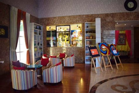 Experience The Magic Of Braj At Nidhivan Sarovar Portico In Vrindavan | LBB