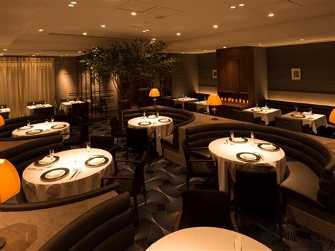 High quality dinner in a quiet space - Reviews, Photos - Cantonese En ...