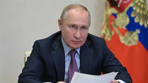 Путин наградил российских дипломатов и гражданина ФРГ - РИА Новости, 01 ...