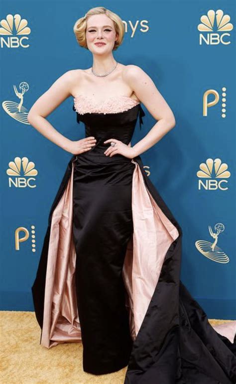 Elle Fanning : r/sexystarssfw