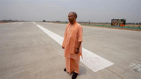 Ensure timely completion of Ganga Expressway with top-quality standards ...