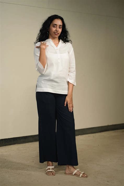 White Cotton-Linen Short Kurta for Women | Benpani