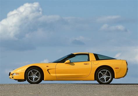 CHEVROLET Corvette C5 Coupe Specs, Performance & Photos - 1997, 1998 ...