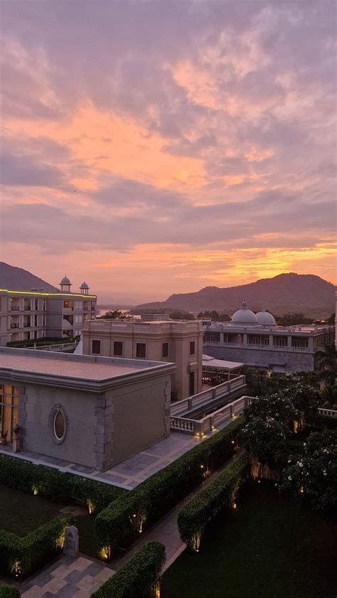 RAFFLES UDAIPUR (Rajasthan) - Hotel Reviews, Photos, Rate Comparison ...