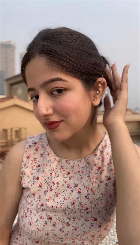 Jhanvi Bhatia's Amazon Page