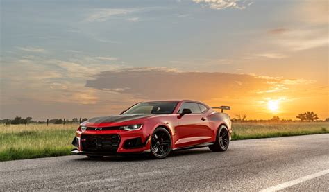 Download wallpaper Chevrolet, Camaro, red, sky, muscle car, sun ...