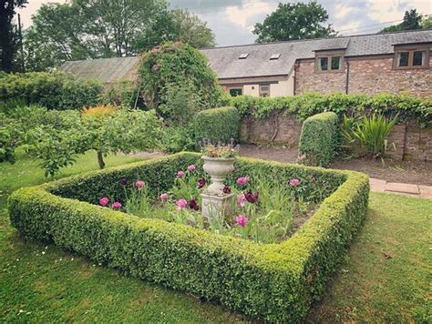 SELBY HOUSE BED & BREAKFAST (Wellington) - B&B Reviews & Photos ...