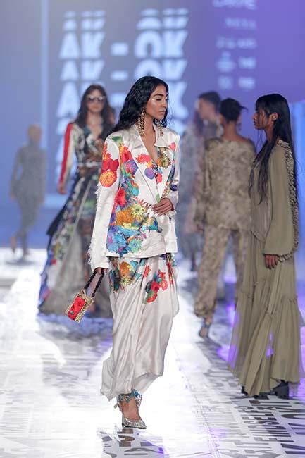 The Modern Indian Runway Is All About The Great Fashion Renaissance ...