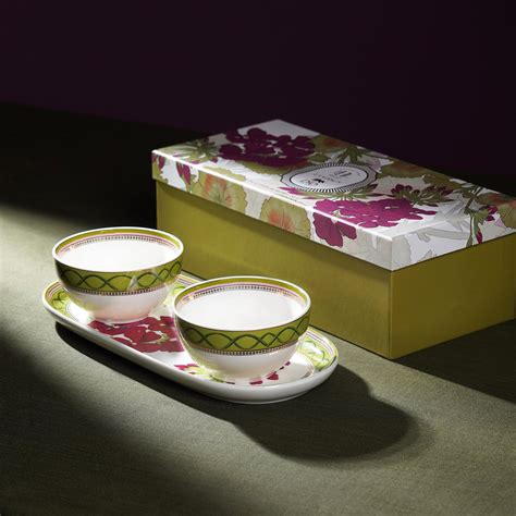 Set of 3 Red & Green Rosabay Print Platter & Bowls – Dots and Doodles ...