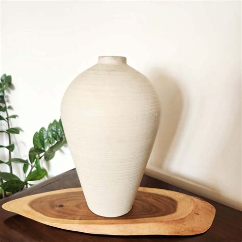 Handcrafted Ceramic Urn Flower Vase - White