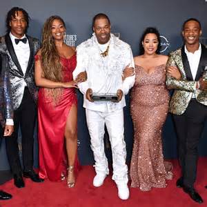 A Guide to Busta Rhymes Blended Family What to Know About His 6 Kids ...