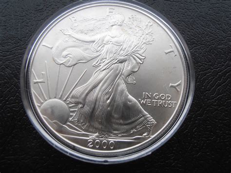 United States Silver Dollar - 2000 (Eagle)