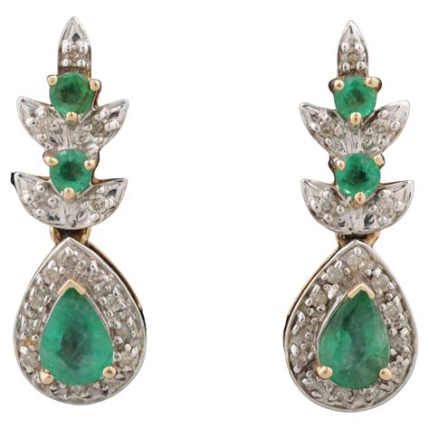 18K Gold Emerald and Diamonds Earrings for women For Sale at 1stDibs ...