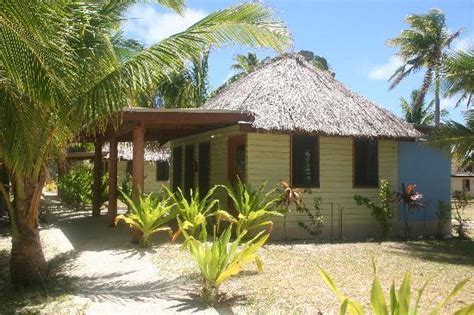 SAFE LANDING ECO LODGE (Fiji/Nacula Island) - Resort Reviews, Photos ...