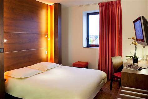 HOTEL OCEANIA RENNES (Saint-Gregoire) - Hotel Reviews, Photos, Rate ...