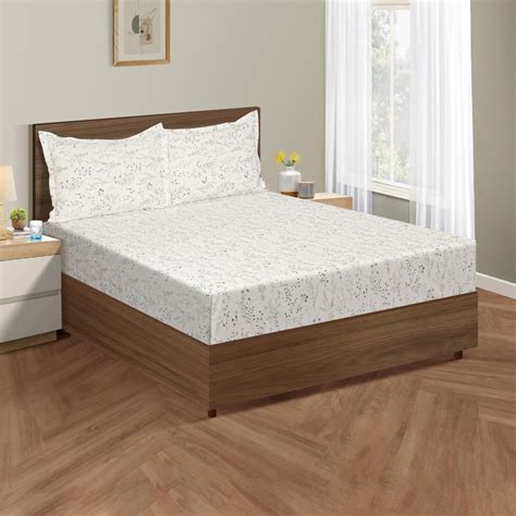 Buy SWAYAM Fields of Grace 210TC Floral Whisper Queen Bedsheet Set from ...