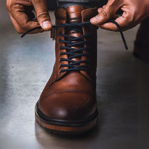 Buy Premium Leather Boots for Men | Pierre Cardin India