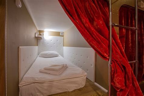 NEVSKY CAPSULE HOTEL (St. Petersburg) - Capsule Hotel Reviews & Photos ...