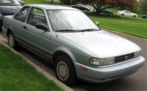 1992 Nissan Sentra SE-R - Coupe 2.0L Manual