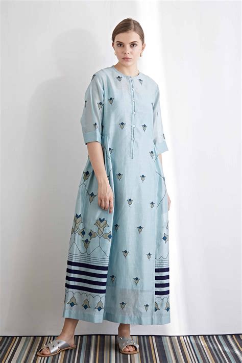 SIDE GATHER DRESS – ikaibyraginiahuja.com