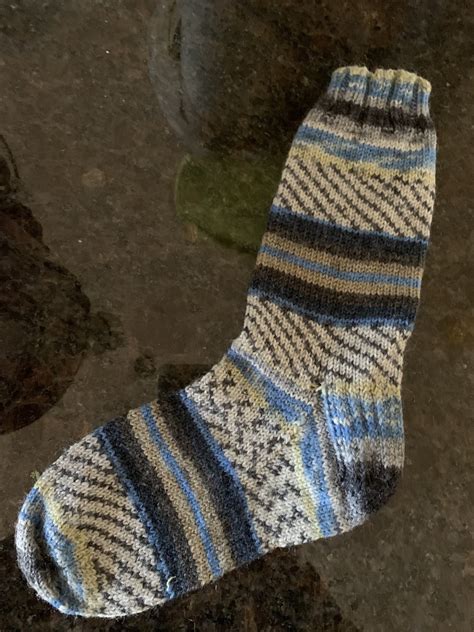 Toe Up Socks Tutorial 的图像结果