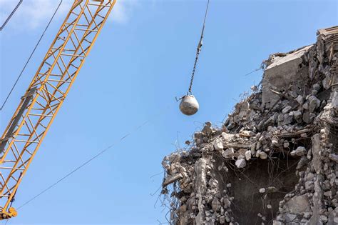 Building Demolition Compilation 的图像结果