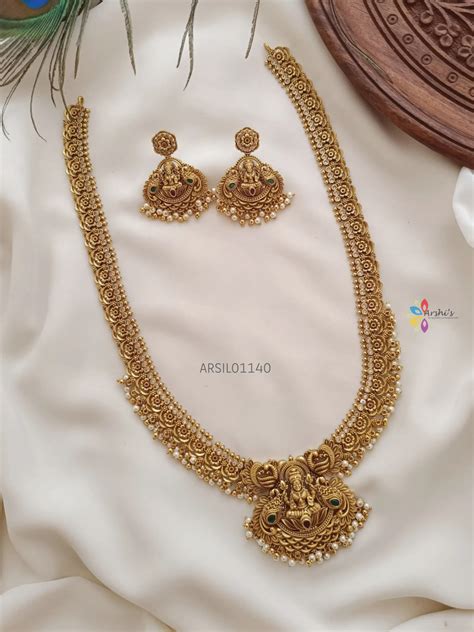 Flower Design Lakshmi Pendant Haram – Arshis