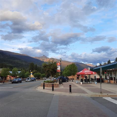 VALEMOUNT VILLAGE OFFICE (2025) All You Need to Know BEFORE You Go ...