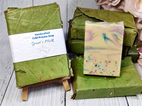 Confetti Swirls - Goat's Milk Cold Process Soap – Suffuse Soaps