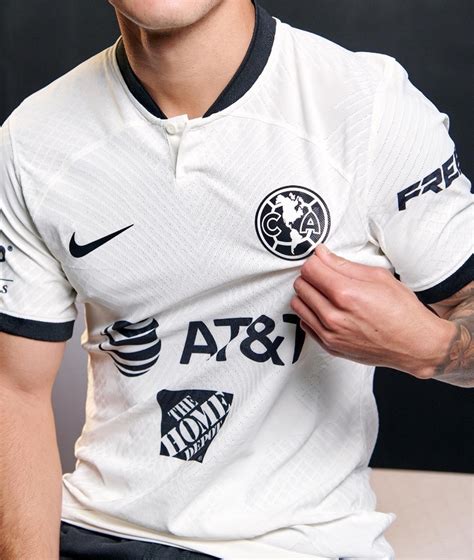 Galería: El Club América presentó su nueva tercera playera 2023