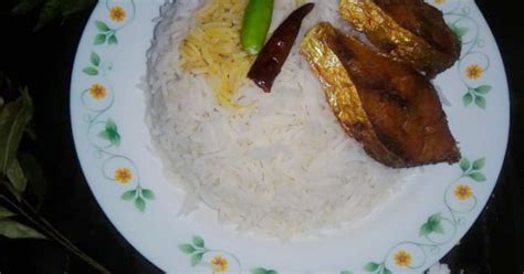 Mrinalini Saha দ্বারা ইলিশ মাছ ভাজা (Ilish Mach Bhaja Recipe In Bengali ...